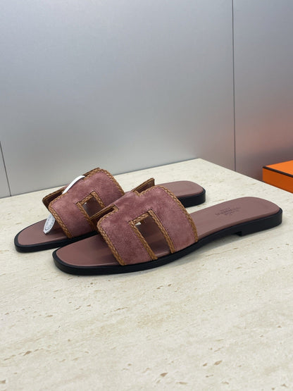 HM 26ss Oran Sandals Pinkish Brown Suede Calfskin 607251