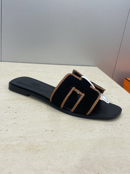 HM 26ss Oran Sandals Black Brown Suede Calfskin 607254