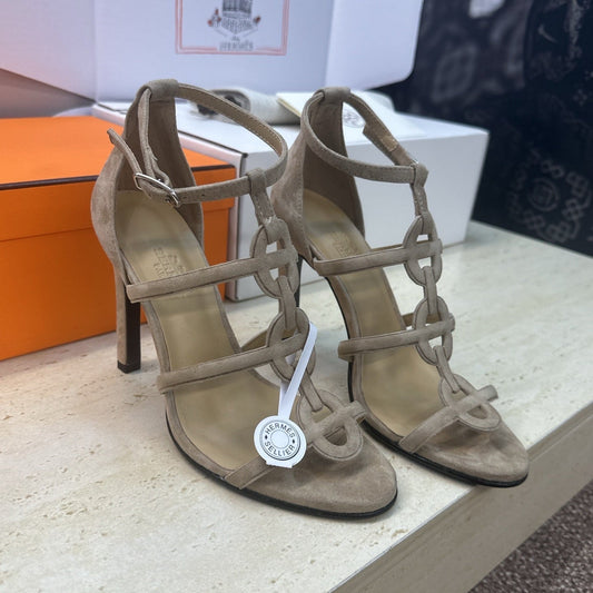 HM 26ss High Heels Sandals 95 Beige Suede 633224