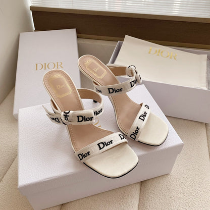 CD 26s High Heel Sandal 100 White Canvas Sheepskin  664181