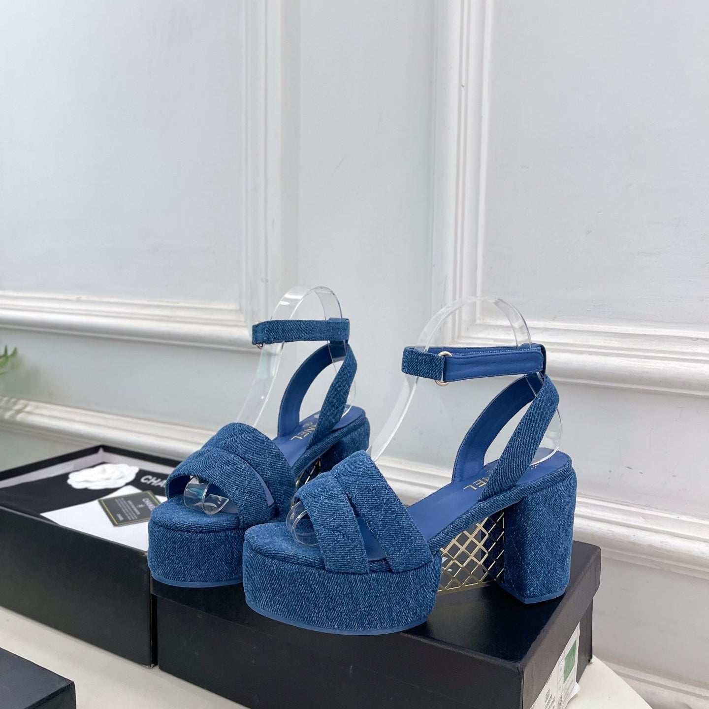 CC 26s HighHeeled Platform Sandals 85 Dark Blue Denim 631871