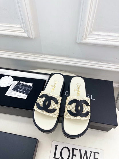 Chanel 2026 Platform Slippers Sheepskin 831543