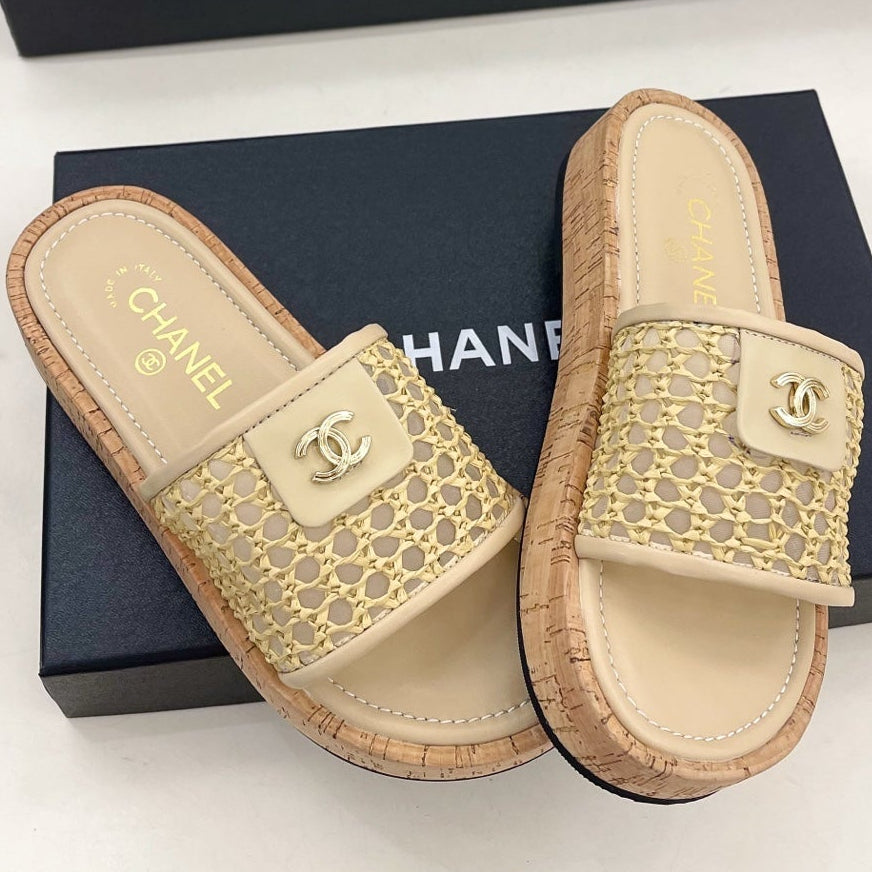Chanel 2026 Woven Platform Slippers Sheepskin 831402